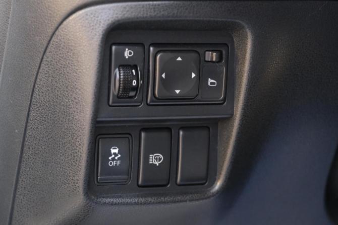 Nissan Juke I с пробегом 2012 года, цена 999 000 рублей, 176984 км, внедорожник, Автокод Объявления