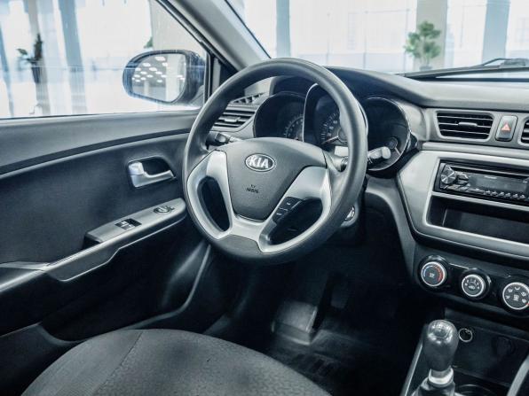 Kia Rio III Рестайлинг с пробегом 2016 года, цена 621 000 рублей, 272934 км, седан, Автокод Объявления