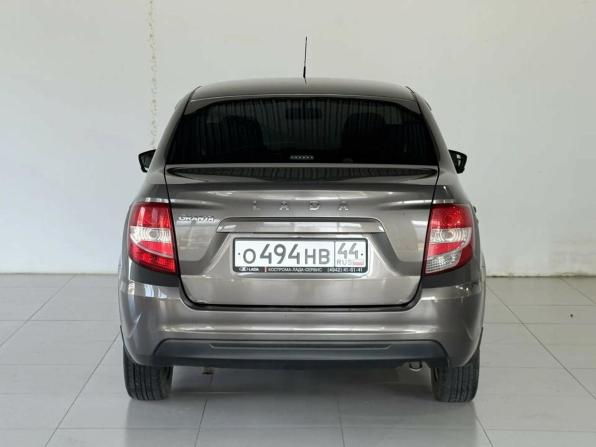 Lada (ВАЗ) Granta I Рестайлинг с пробегом 2018 года, цена 470 000 рублей, 102530 км, седан, Автокод Объявления