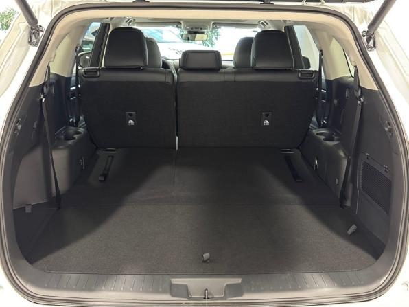 Toyota Highlander IV (XU70) с пробегом 2025 года, цена 5 730 000 рублей, 10 км, внедорожник, Автокод Объявления