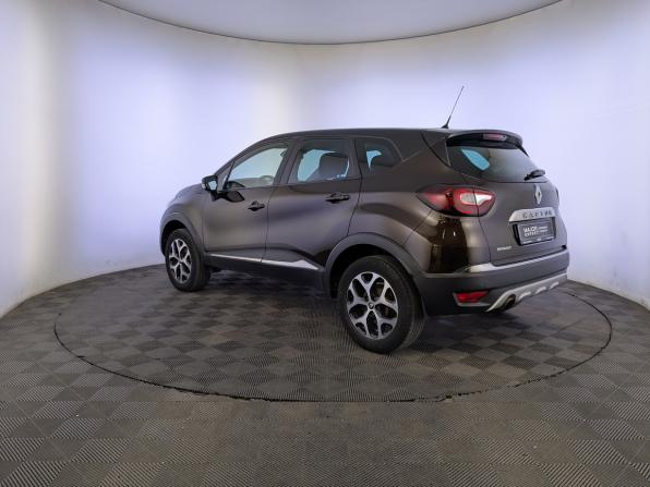 Renault Kaptur I с пробегом 2018 года, цена 1 390 000 рублей, 74524 км, внедорожник, Автокод Объявления