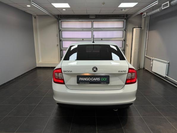 Skoda Rapid I с пробегом 2015 года, цена 969 000 рублей, 118311 км, лифтбек, Автокод Объявления