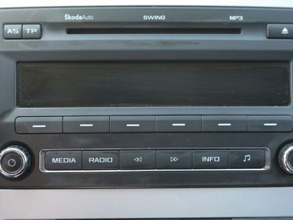 Skoda Octavia II (A5) Рестайлинг с пробегом 2011 года, цена 780 000 рублей, 173000 км, лифтбек, Автокод Объявления