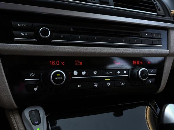 BMW 5 серии VI (F10/F11/F07) с пробегом 2010 года, цена 1 579 000 рублей, 242443 км, седан, Автокод Объявления
