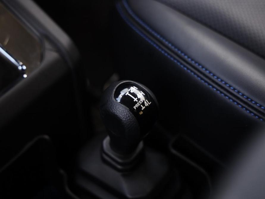 Suzuki Jimny IV Санкт-Петербург  - изображение 21