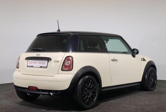 Mini Hatch II (R56) с пробегом 2007 года, цена 570 000 рублей, 228104 км, хэтчбек, Автокод Объявления