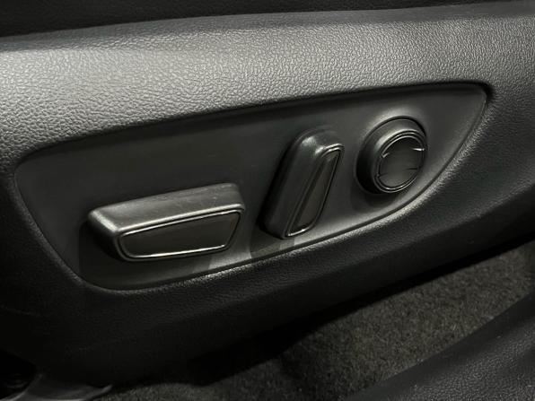Toyota RAV4 V (XA50) с пробегом 2021 года, цена 3 480 000 рублей, 82810 км, внедорожник, Автокод Объявления