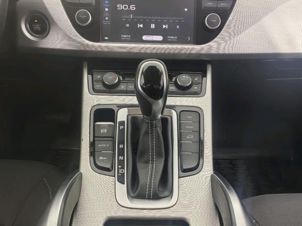 Geely Atlas I с пробегом 2019 года, цена 1 369 000 рублей, 76000 км, внедорожник, Автокод Объявления