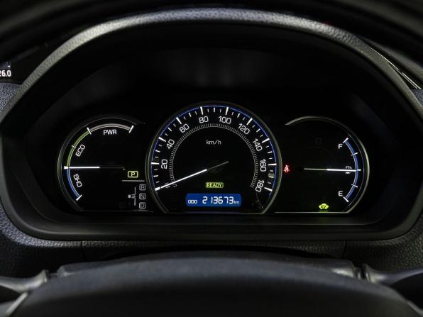 Toyota Esquire I с пробегом 2014 года, цена 1 979 000 рублей, 213673 км, минивэн, Автокод Объявления