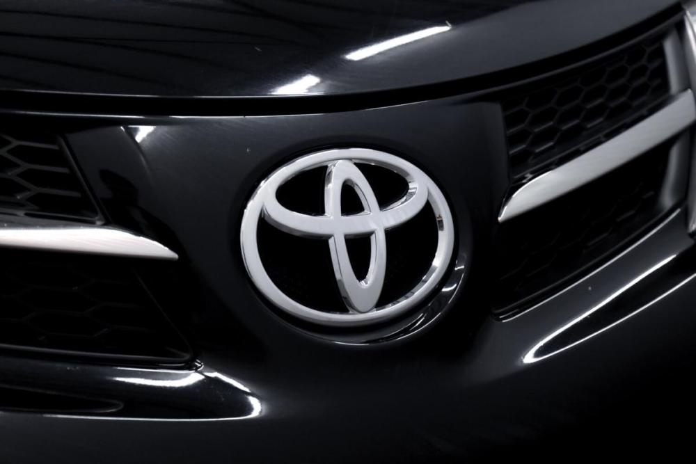 Toyota RAV4 IV (XA40) Тюмень  - изображение 10