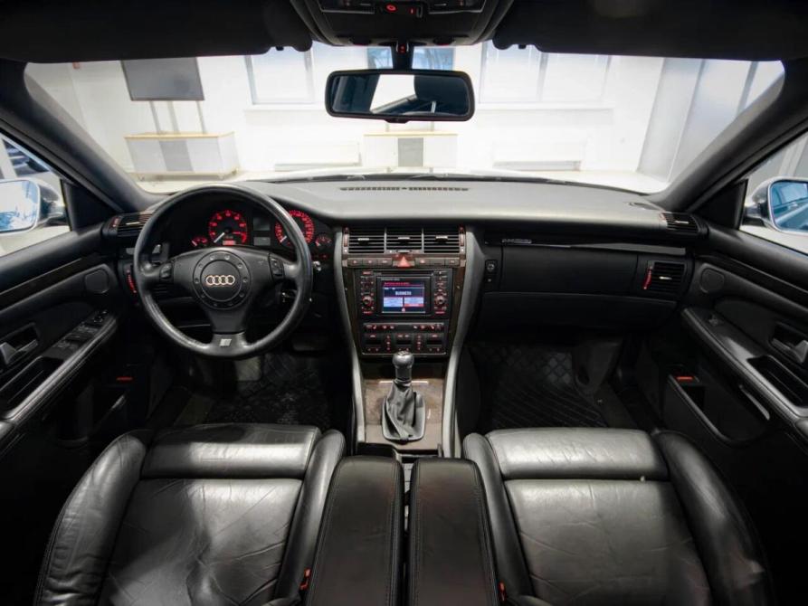 Audi S8 I (D2) Рестайлинг Москва  - изображение 6