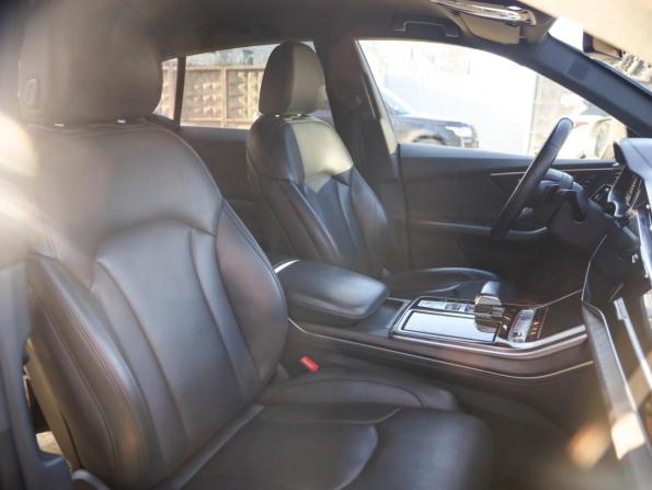 Audi Q8 I (4M) с пробегом 2019 года, цена 5 499 000 рублей, 91118 км, внедорожник, Автокод Объявления