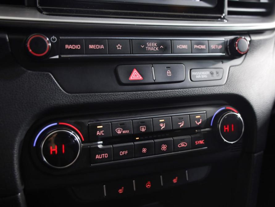 Kia Ceed III Санкт-Петербург  - изображение 15