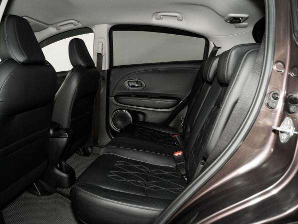 Honda Vezel I Рестайлинг с пробегом 2019 года, цена 1 879 500 рублей, 103342 км, внедорожник, Автокод Объявления