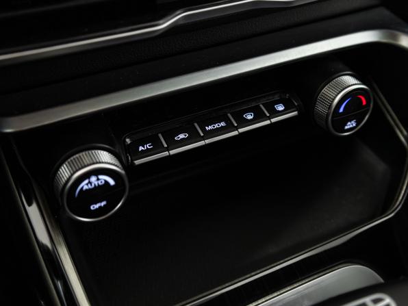 Geely Coolray I с пробегом 2023 года, цена 1 677 000 рублей, 55053 км, внедорожник, Автокод Объявления