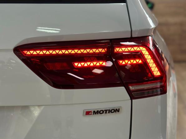 Volkswagen Tiguan II с пробегом 2019 года, цена 2 600 000 рублей, 109749 км, внедорожник, Автокод Объявления