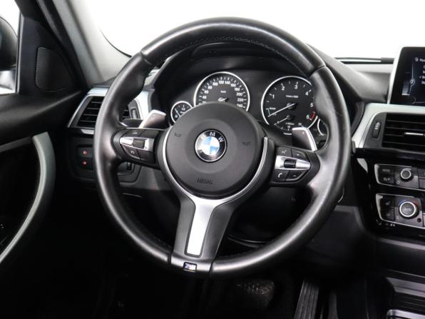 BMW 3 серии VI (F3x) Рестайлинг с пробегом 2015 года, цена 2 200 000 рублей, 265675 км, седан, Автокод Объявления