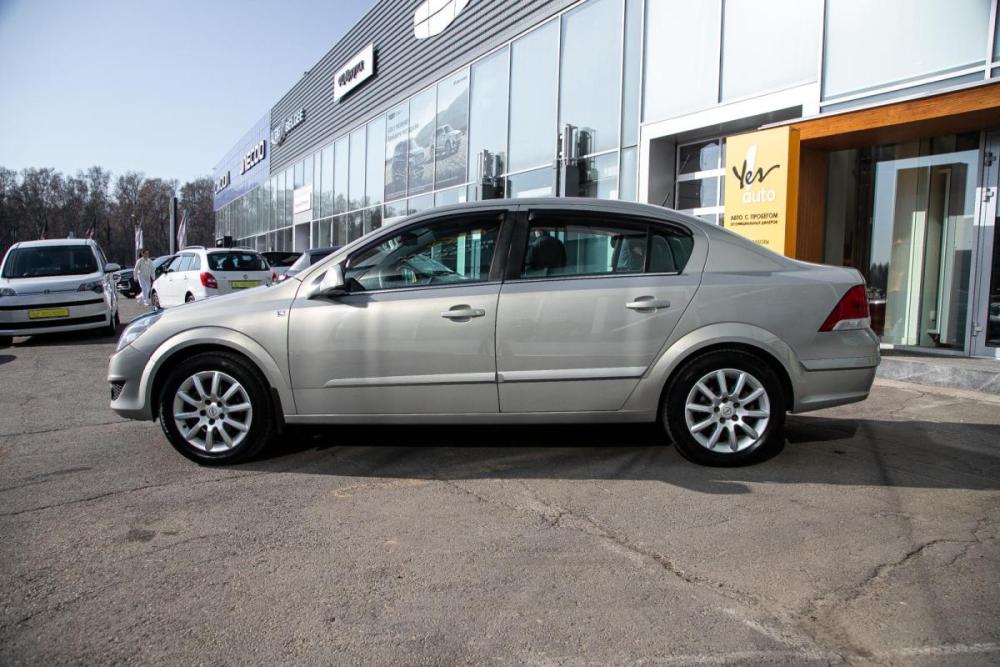 Opel Astra H Рестайлинг Иркутск  - изображение 10