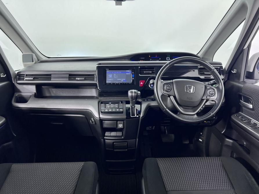 Honda Stepwgn V Калининград  - изображение 15