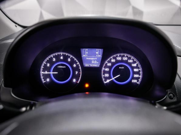 Hyundai Solaris I Рестайлинг с пробегом 2014 года, цена 738 000 рублей, 160000 км, седан, Автокод Объявления