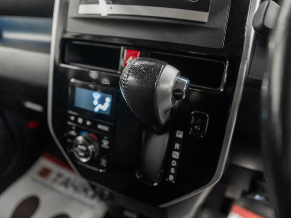 Toyota Roomy I с пробегом 2018 года, цена 1 025 000 рублей, 146040 км, микровэн, Автокод Объявления