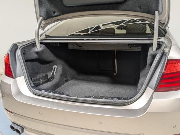 BMW 5 серии VI (F10/F11/F07) с пробегом 2012 года, цена 1 990 000 рублей, 111000 км, седан, Автокод Объявления