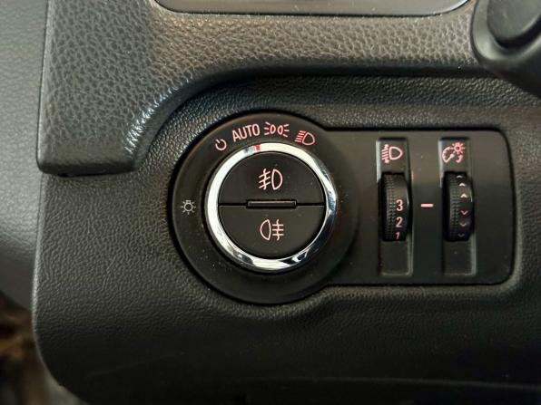 Opel Insignia I с пробегом 2011 года, цена 655 000 рублей, 135000 км, лифтбек, Автокод Объявления