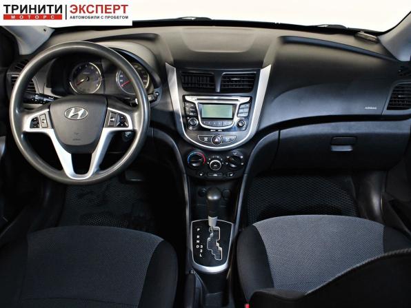 Hyundai Solaris I с пробегом 2012 года, цена 857 000 рублей, 207218 км, седан, Автокод Объявления
