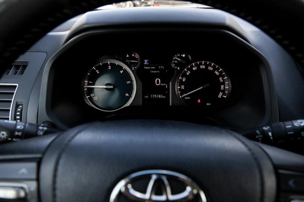 Toyota Land Cruiser Prado 150 Series Рестайлинг 2 Москва  - изображение 10