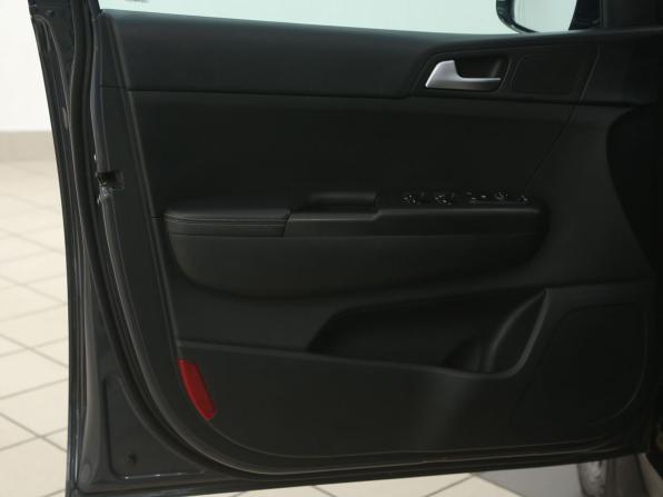 Kia Sportage IV Рестайлинг с пробегом 2019 года, цена 2 164 000 рублей, 109900 км, внедорожник, Автокод Объявления