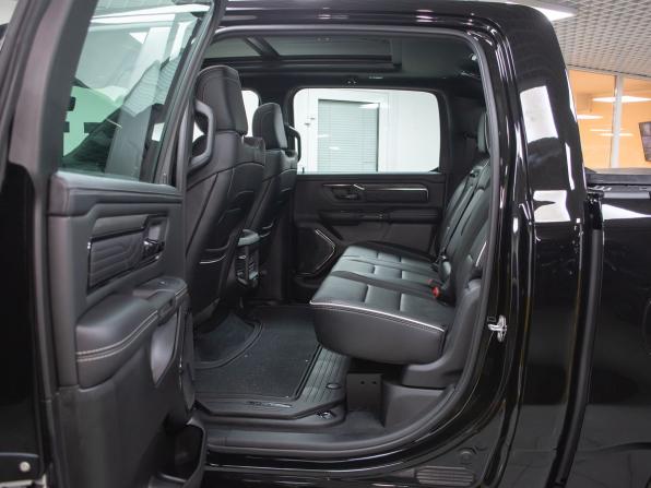 Ram 1500 V Рестайлинг с пробегом 2026 года, цена 12 299 000 рублей, 53 км, offers.body_type.unknown, Автокод Объявления