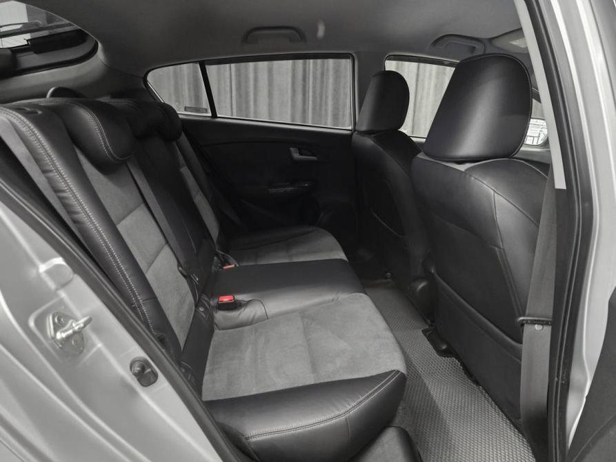 Honda Insight II Рестайлинг Красноярск  - изображение 16