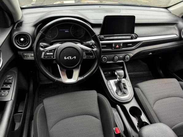 Kia Cerato IV Рестайлинг с пробегом 2021 года, цена 2 349 000 рублей, 50922 км, седан, Автокод Объявления