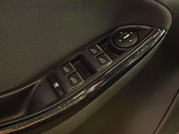 Ford Focus III с пробегом 2013 года, цена 560 995 рублей, 212028 км, седан, Автокод Объявления