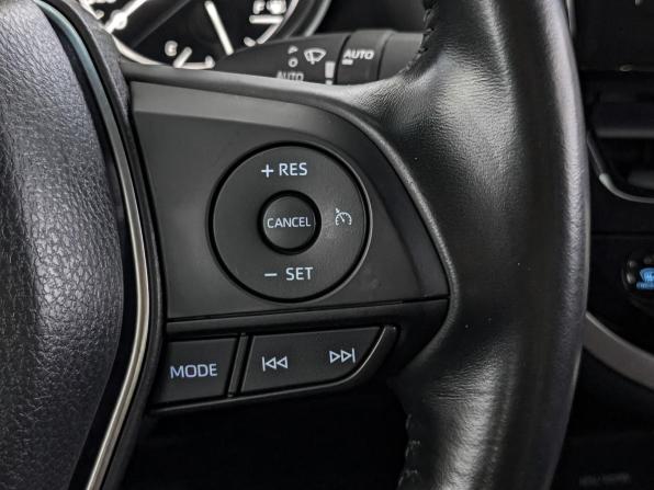 Toyota Camry VIII (XV70) Рестайлинг с пробегом 2021 года, цена 2 725 000 рублей, 107040 км, седан, Автокод Объявления
