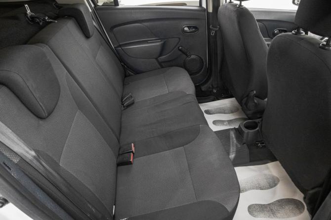 Renault Logan II Рестайлинг с пробегом 2020 года, цена 839 000 рублей, 198000 км, седан, Автокод Объявления