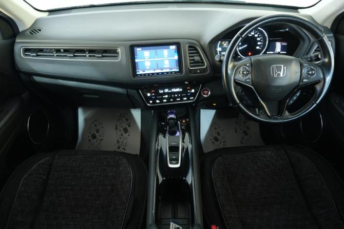 Honda Vezel I с пробегом 2017 года, цена 1 949 000 рублей, 127800 км, внедорожник, Автокод Объявления