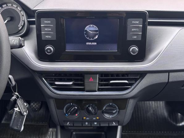 Skoda Rapid II с пробегом 2021 года, цена 1 449 000 рублей, 104000 км, лифтбек, Автокод Объявления
