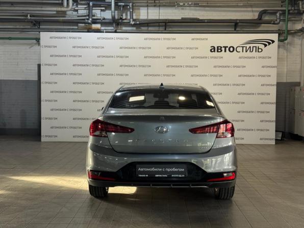 Hyundai Elantra VI (AD) Рестайлинг с пробегом 2019 года, цена 1 349 000 рублей, 242000 км, седан, Автокод Объявления