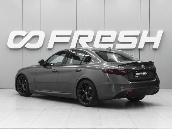 Alfa Romeo Giulia II (952) Рестайлинг с пробегом 2020 года, цена 2 680 000 рублей, 125740 км, седан, Автокод Объявления