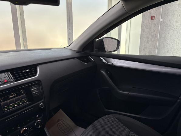 Skoda Octavia III (A7) с пробегом 2015 года, цена 1 465 000 рублей, 115532 км, лифтбек, Автокод Объявления