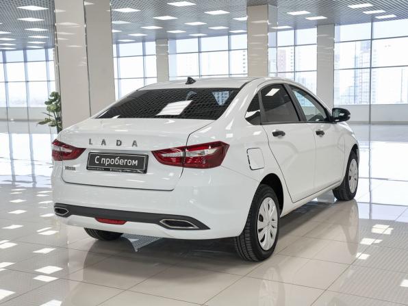 Lada (ВАЗ) Vesta I Рестайлинг (NG) с пробегом 2023 года, цена 1 235 000 рублей, 28808 км, седан, Автокод Объявления