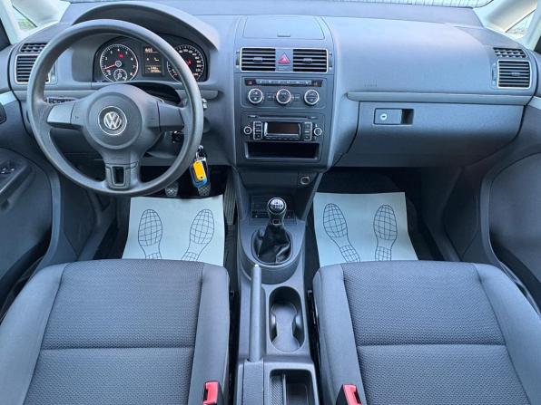 Volkswagen Touran I Рестайлинг 2 с пробегом 2013 года, цена 1 020 000 рублей, 204794 км, компактвэн, Автокод Объявления
