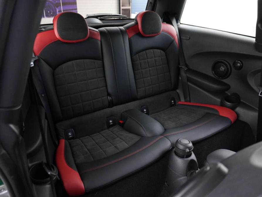 Mini Hatch III (F55/F56) Рестайлинг Москва  - изображение 8