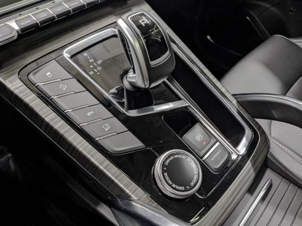 Geely Atlas Pro с пробегом 2024 года, цена 2 350 000 рублей, 42275 км, внедорожник, Автокод Объявления