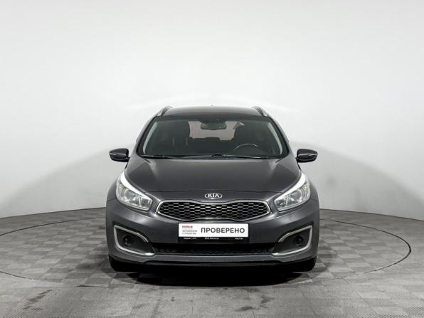 Kia Ceed II Рестайлинг с пробегом 2018 года, цена 1 287 000 рублей, 214000 км, универсал, Автокод Объявления