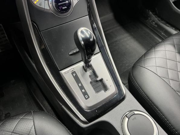 Hyundai Elantra V (MD) Рестайлинг с пробегом 2013 года, цена 1 149 000 рублей, 139500 км, седан, Автокод Объявления