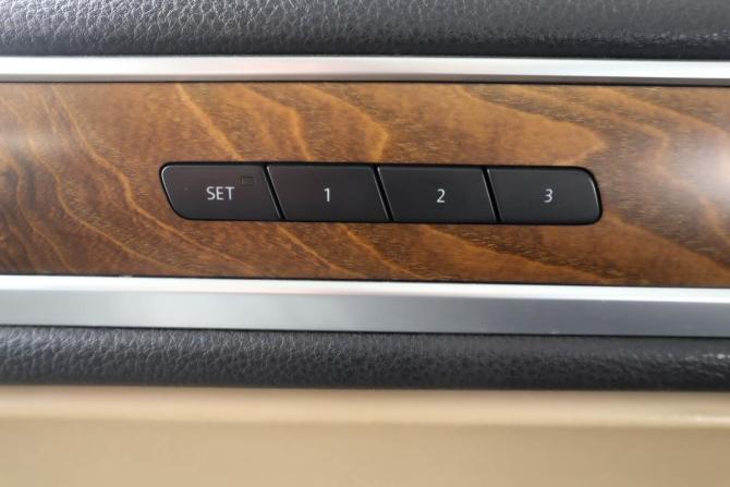 Volkswagen Touareg II с пробегом 2011 года, цена 2 149 000 рублей, 179000 км, внедорожник, Автокод Объявления
