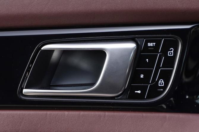 Porsche Panamera II с пробегом 2020 года, цена 8 899 000 рублей, 36000 км, лифтбек, Автокод Объявления