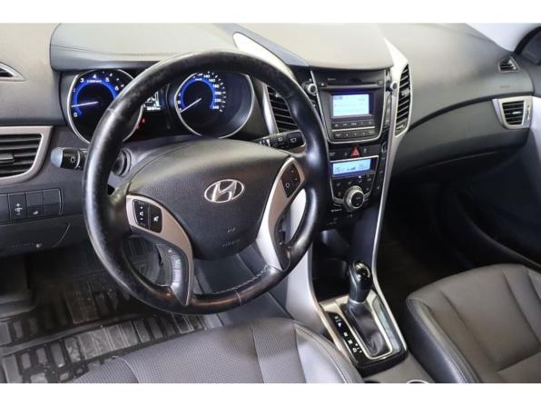 Hyundai i30 II Рестайлинг с пробегом 2015 года, цена 1 261 000 рублей, 80264 км, хэтчбек, Автокод Объявления